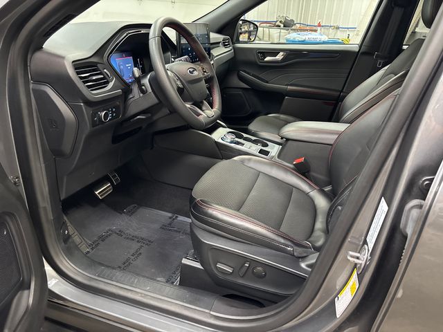 2024 Ford Escape ST-Line - Photo 12