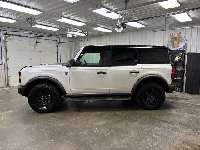 2025 Ford Bronco Big Bend photo 2