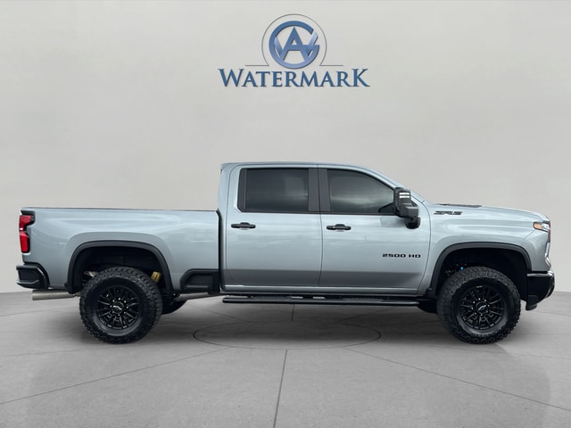 2025 Chevrolet Silverado 2500HD ZR2 - Photo 6
