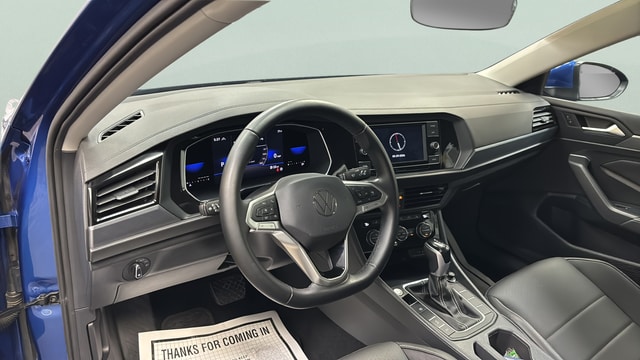 2023 Volkswagen Jetta SE - Photo 14