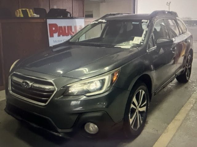 2019 Subaru Outback Limited's photo