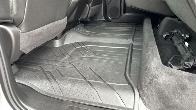 2025 Chevrolet Silverado 2500HD ZR2 - Photo 34
