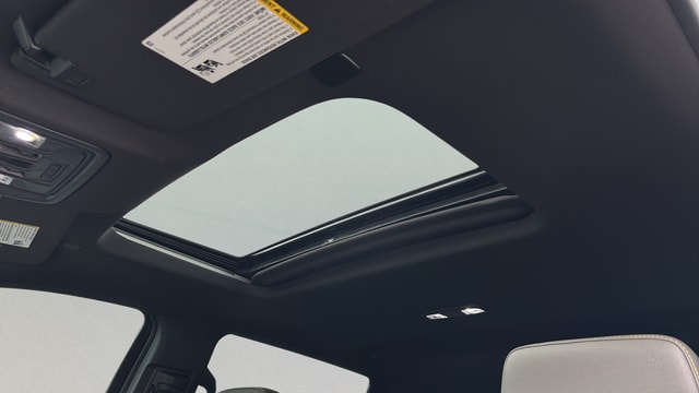 2025 Chevrolet Silverado 2500HD ZR2 - Photo 17