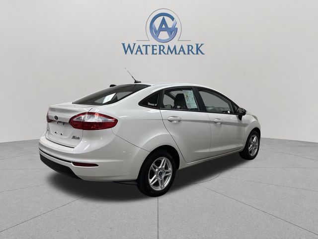 2018 Ford Fiesta SE - Photo 6