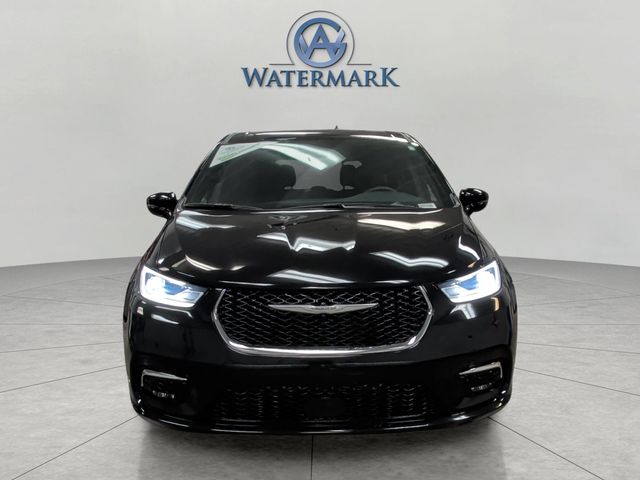 2025 Chrysler Pacifica Select - Photo 8