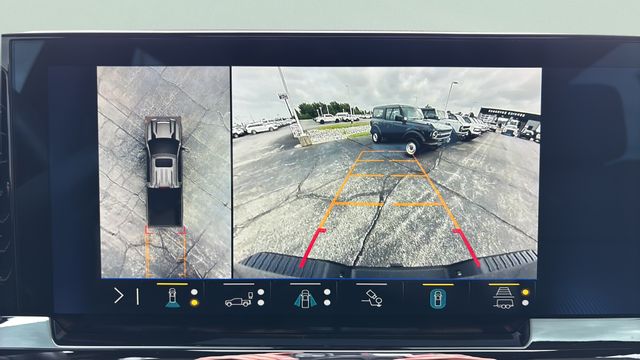 2025 Chevrolet Silverado 2500HD ZR2 - Photo 18