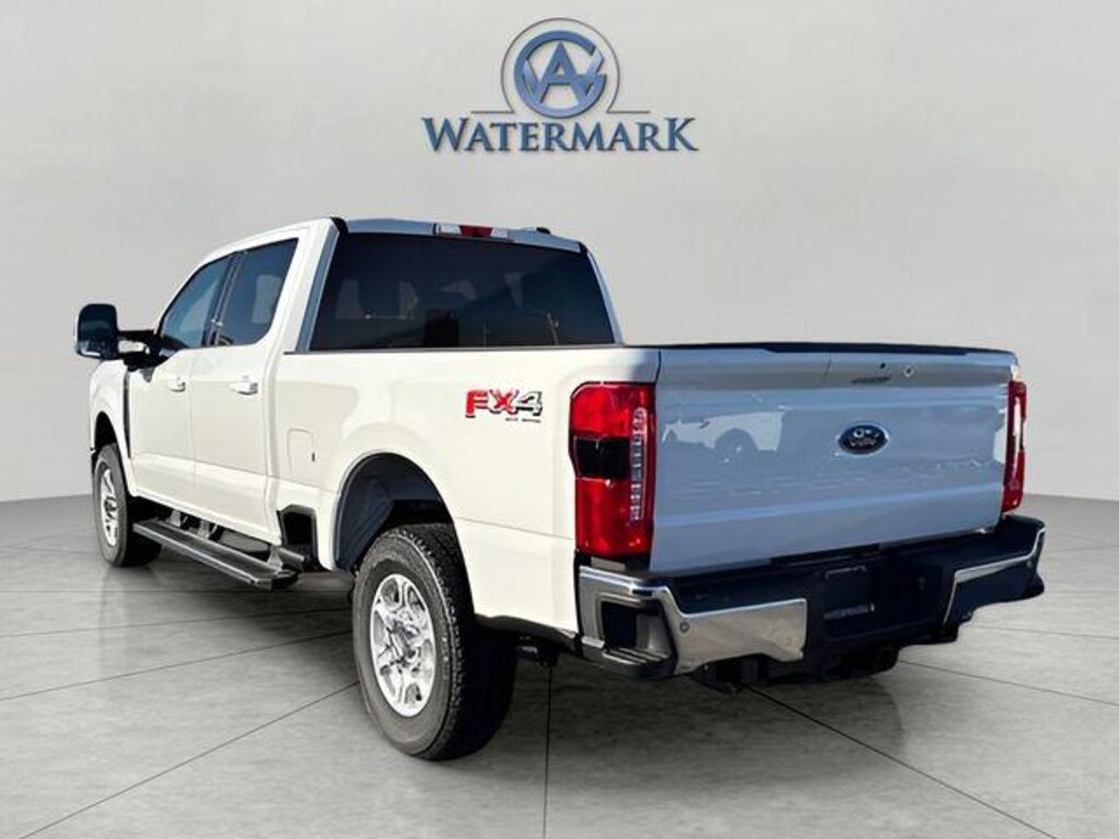 New 2026 Ford F-250 XLT Truck Crew Cab