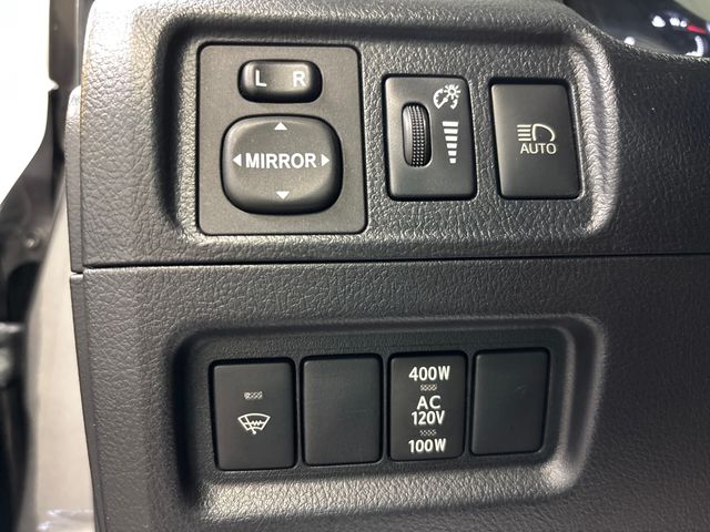 2020 Toyota 4Runner Limited - Photo 28