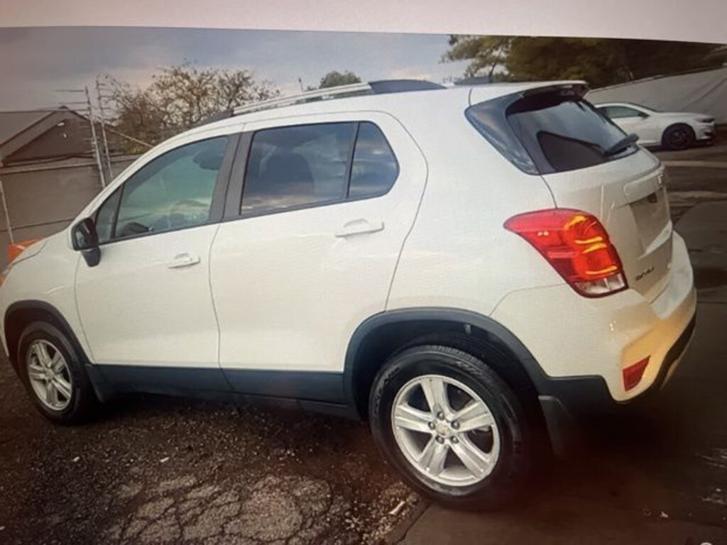 Used 2021 Chevrolet Trax LT SUV
