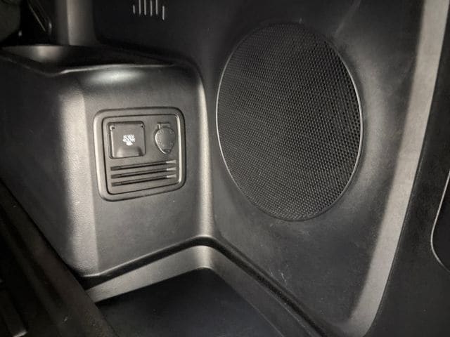 2020 Toyota 4Runner Limited - Photo 17