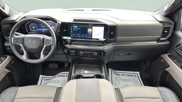 2025 Chevrolet Silverado 2500HD ZR2 - Photo 12