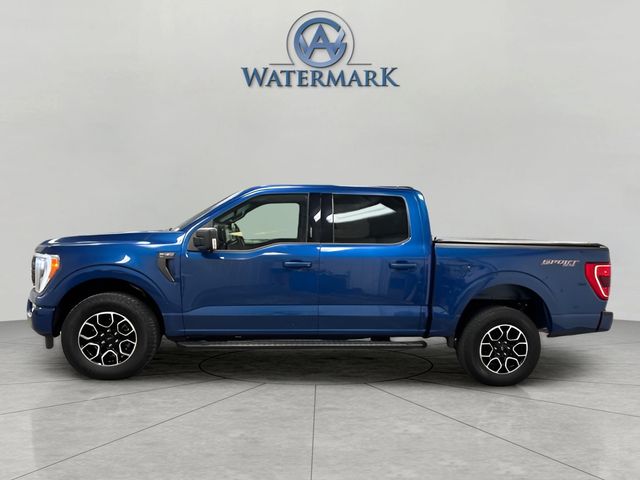 2022 Ford F-150 XLT photo 2