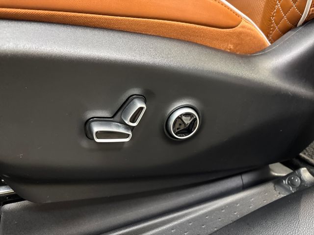 2025 Chrysler Pacifica Pinnacle - Photo 46