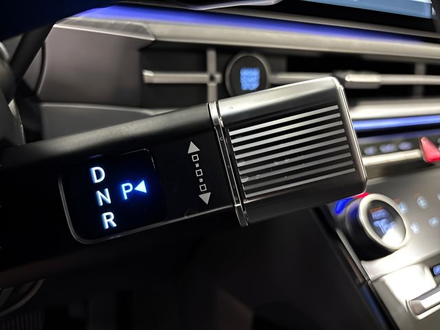 2026 Hyundai Santa Fe Limited - Photo 30