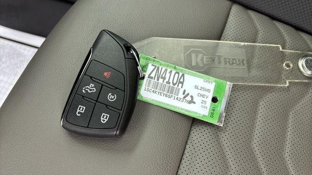 2025 Chevrolet Silverado 2500HD ZR2 - Photo 40