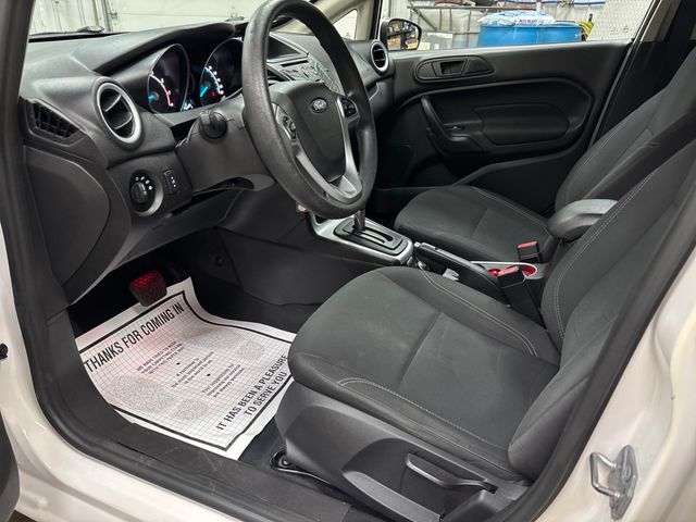 2018 Ford Fiesta SE - Photo 10