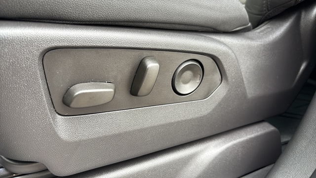 2025 Chevrolet Silverado 2500HD ZR2 - Photo 30