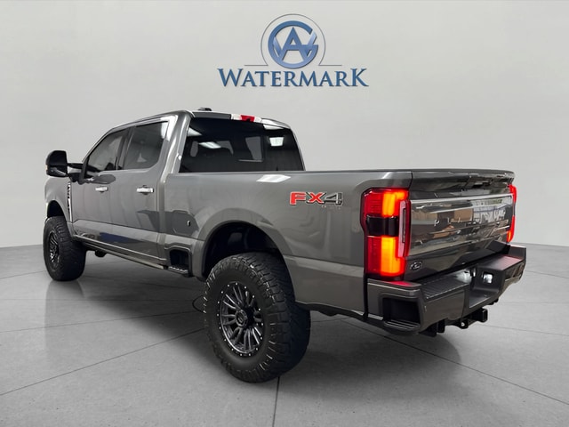 2024 Ford F-250 Super Duty Platinum - Photo 2