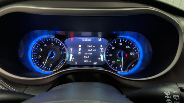 2025 Chrysler Pacifica Select - Photo 13