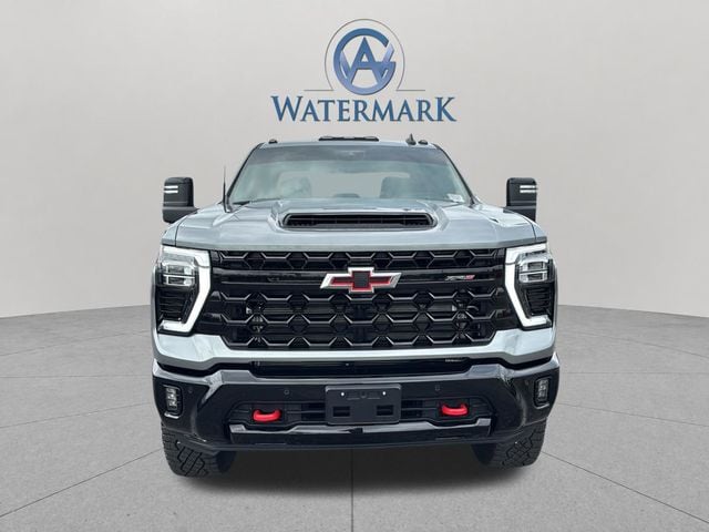 2025 Chevrolet Silverado 2500HD ZR2 - Photo 10