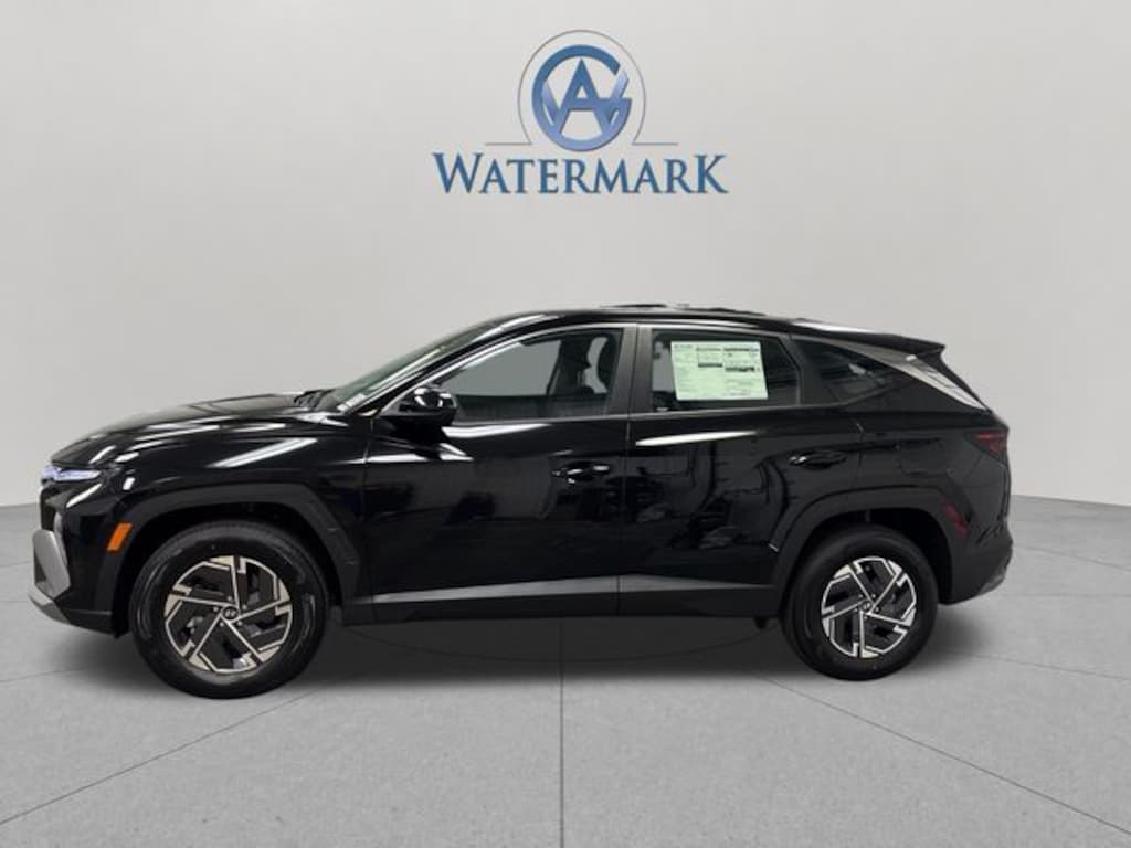 New 2026 Hyundai Tucson Hybrid Blue SE SUV