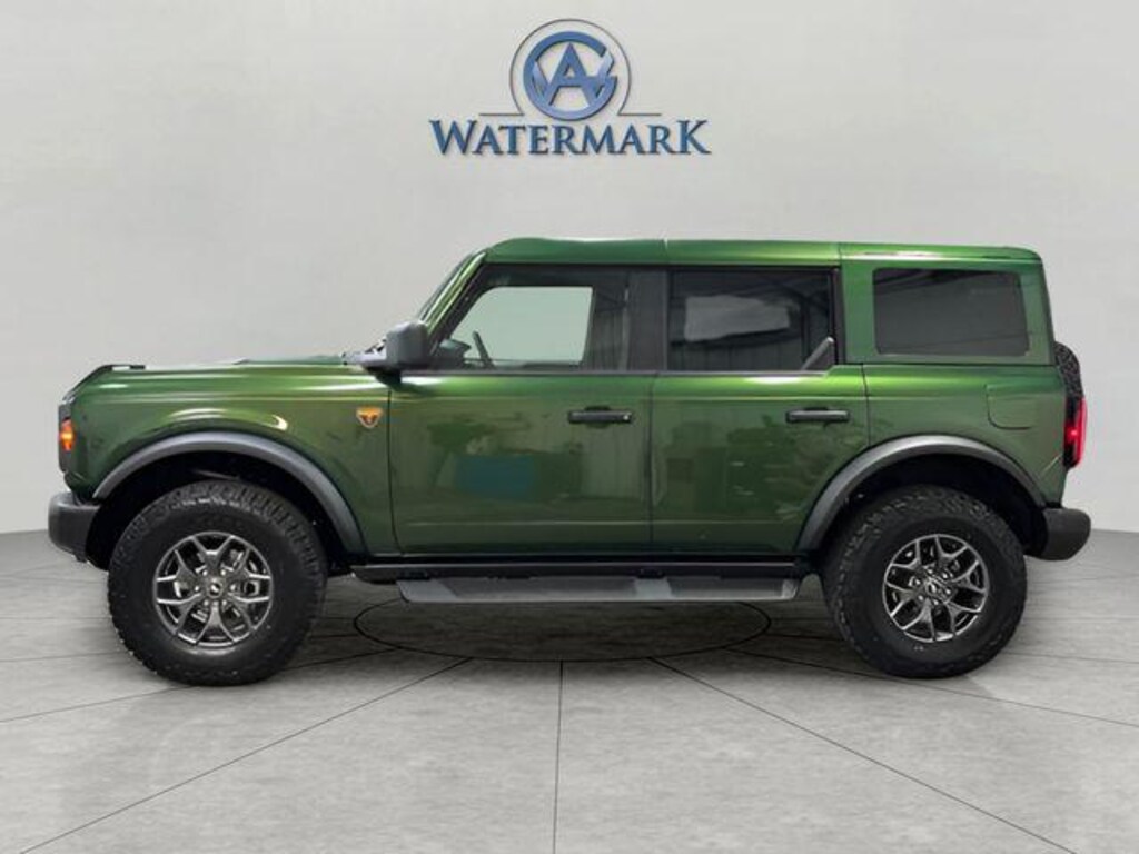 New 2025 Ford Bronco Badlands SUV