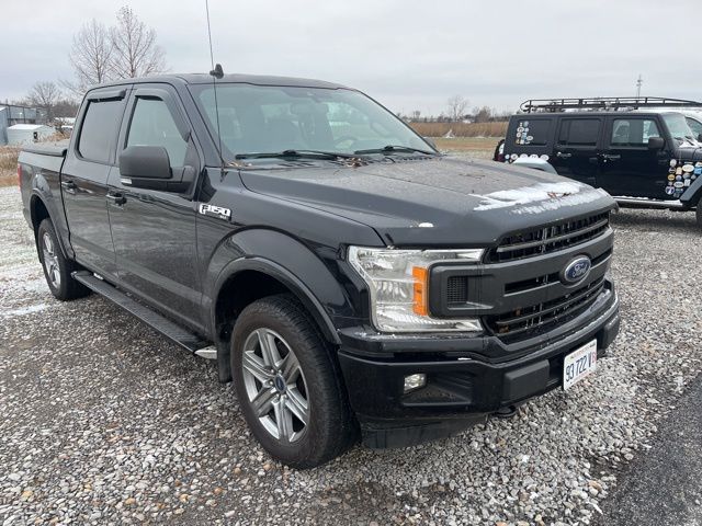 2019 Ford F-150 XLT photo 3