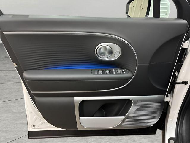 2026 Hyundai IONIQ 9 Performance Limited - Photo 10