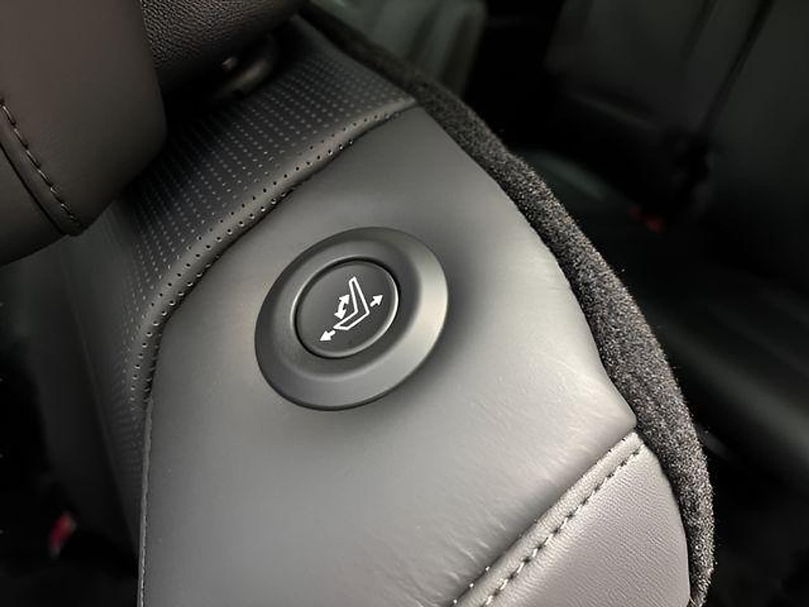 2026 Hyundai Palisade Calligraphy - Photo 42
