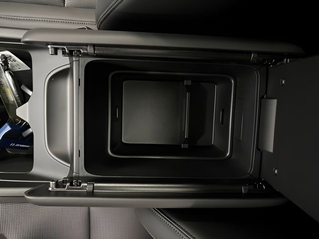2026 Hyundai Santa Fe Limited - Photo 32