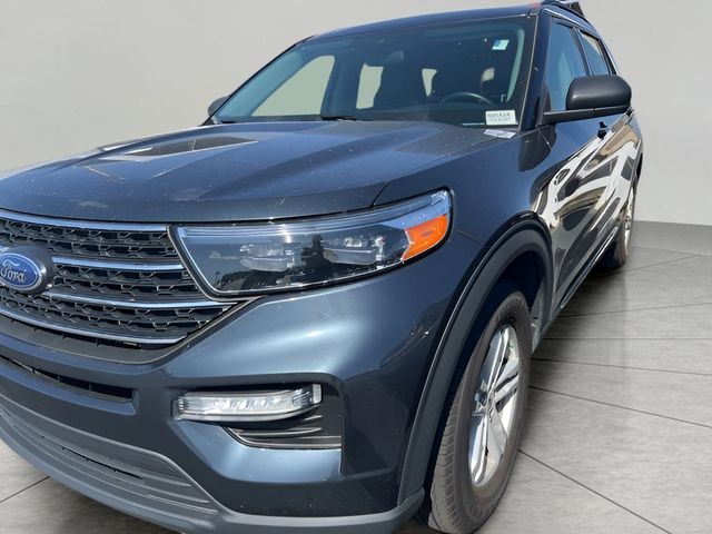 2023 Ford Explorer XLT RWD's photo