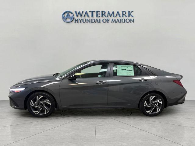 2025 Hyundai Elantra Hybrid SEL Sport photo 2