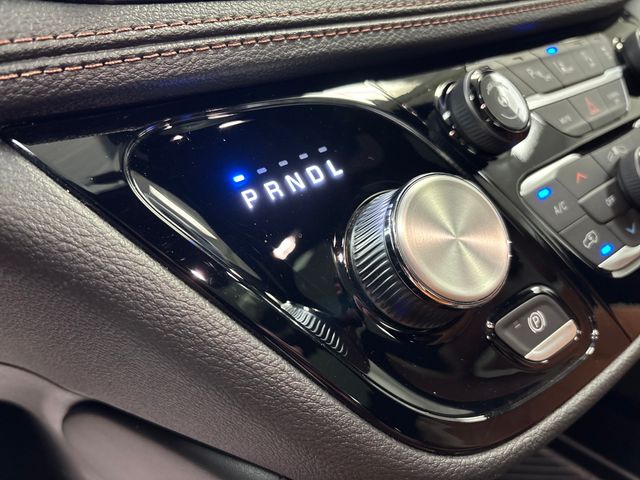 2025 Chrysler Pacifica Pinnacle - Photo 41