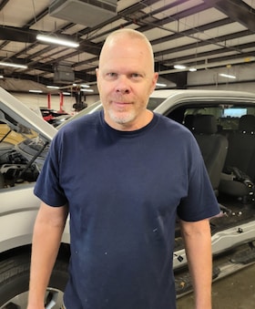 Staff member Barry McIntosh, Body Shop Technician from b2789a075949