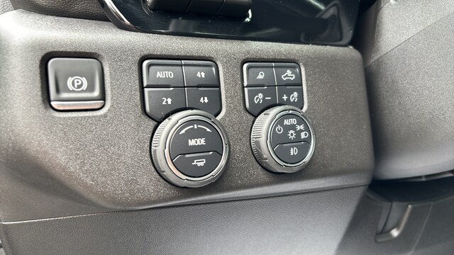 2025 Chevrolet Silverado 2500HD ZR2 - Photo 27