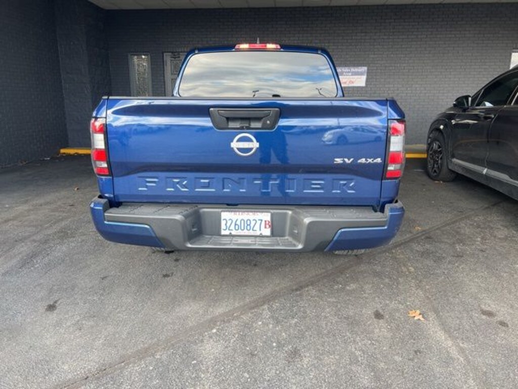 Used 2023 Nissan Frontier SV Truck Crew Cab