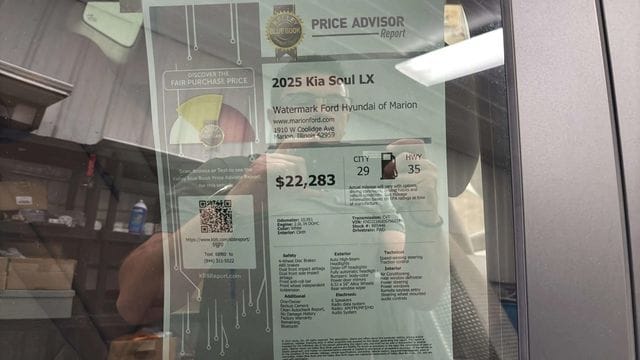 2025 Kia Soul LX - Photo 27