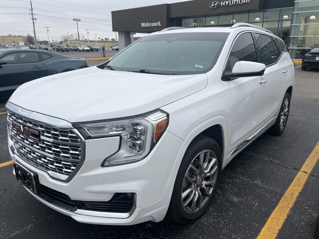 2023 GMC Terrain Denali