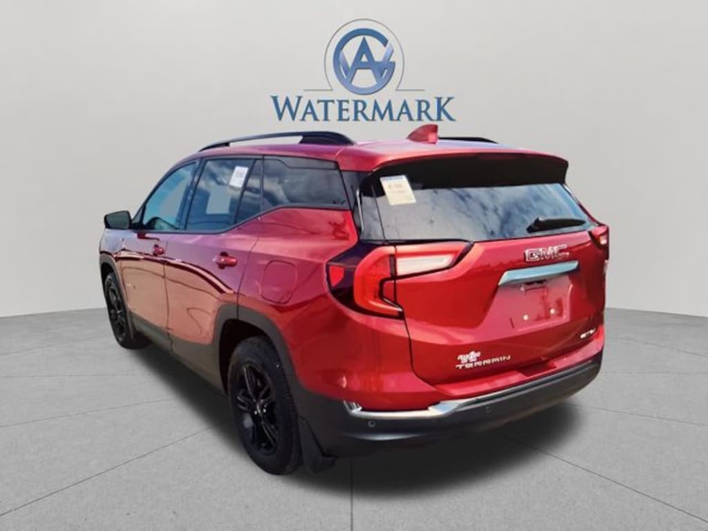 Used 2024 GMC Terrain AT4 SUV