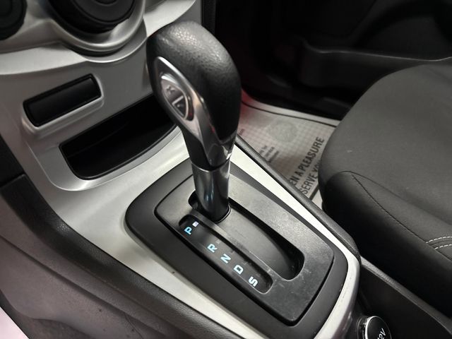 2018 Ford Fiesta SE - Photo 21