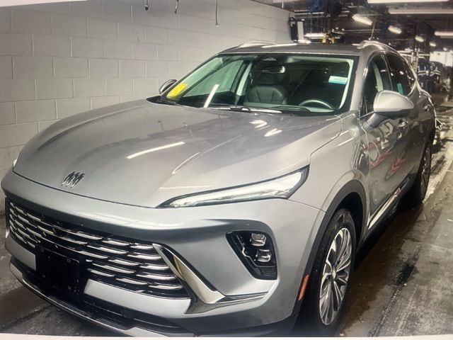 2025 Buick Envision Preferred's photo