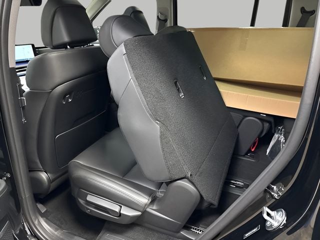 2026 Hyundai Santa Fe Limited - Photo 45