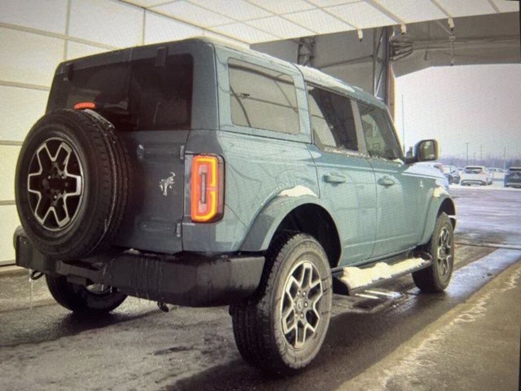 Used 2025 Ford Bronco Outer Banks SUV