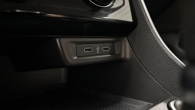 2023 Volkswagen Jetta SE - Photo 23