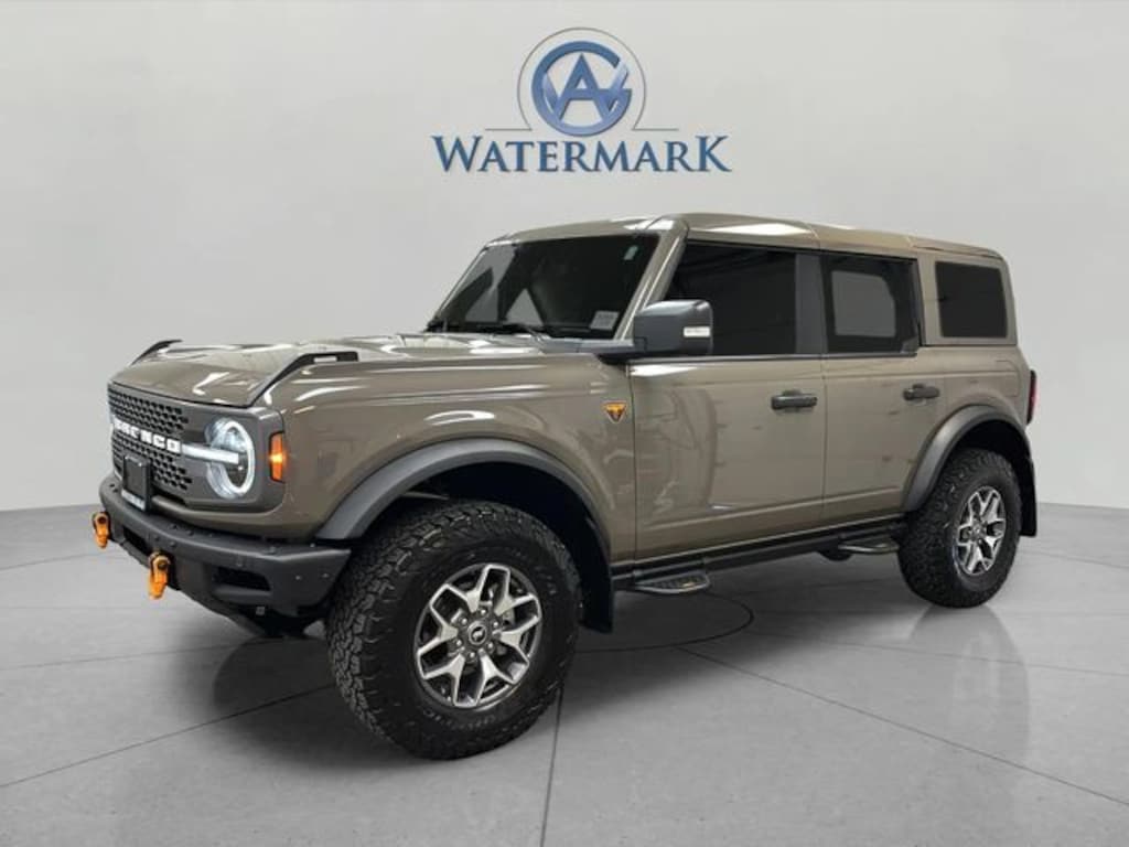 Used 2025 Ford Bronco Badlands SUV