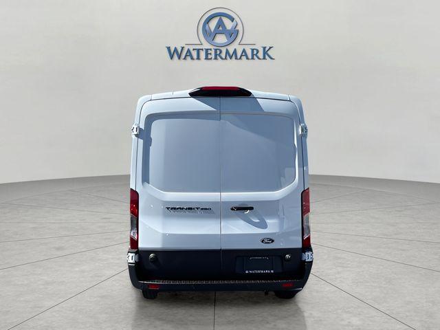 2026 Ford Transit photo 4