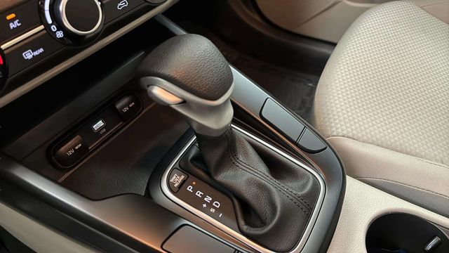 2025 Kia Soul LX - Photo 21