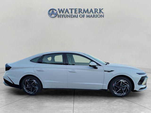 2025 Hyundai Sonata SEL Convenience photo 2