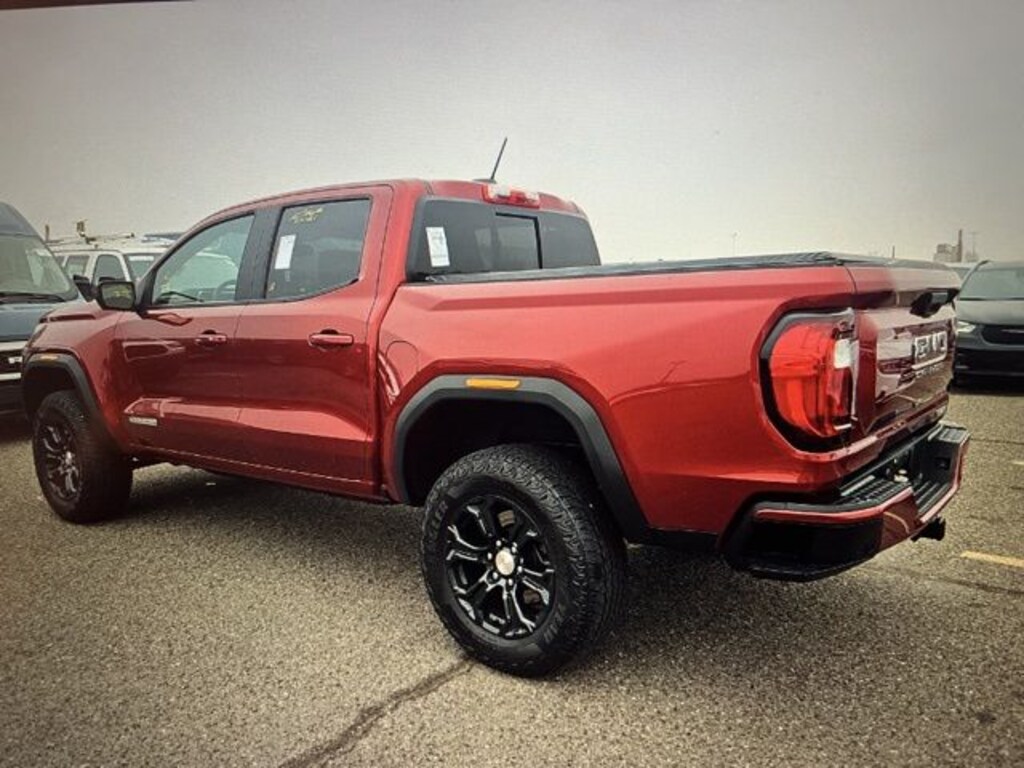 Used 2023 GMC Canyon Elevation Truck Crew Cab