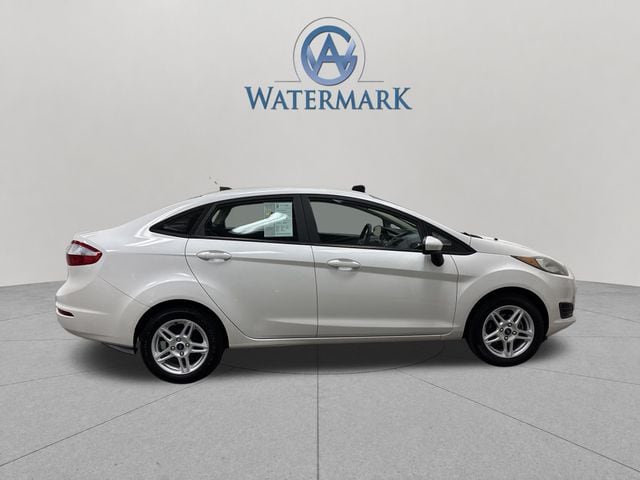 2018 Ford Fiesta SE - Photo 7